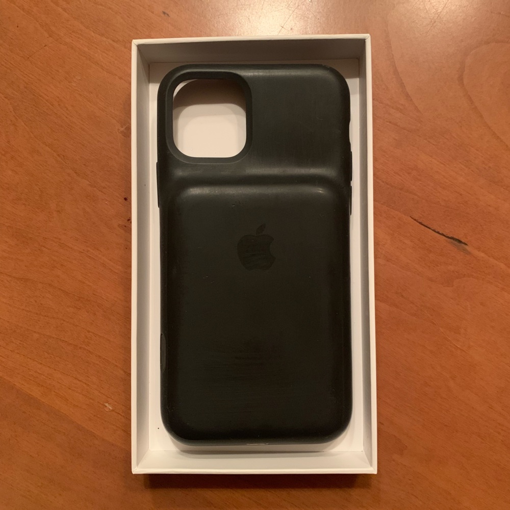 Apple iPhone 11 Pro Smart Battery Case